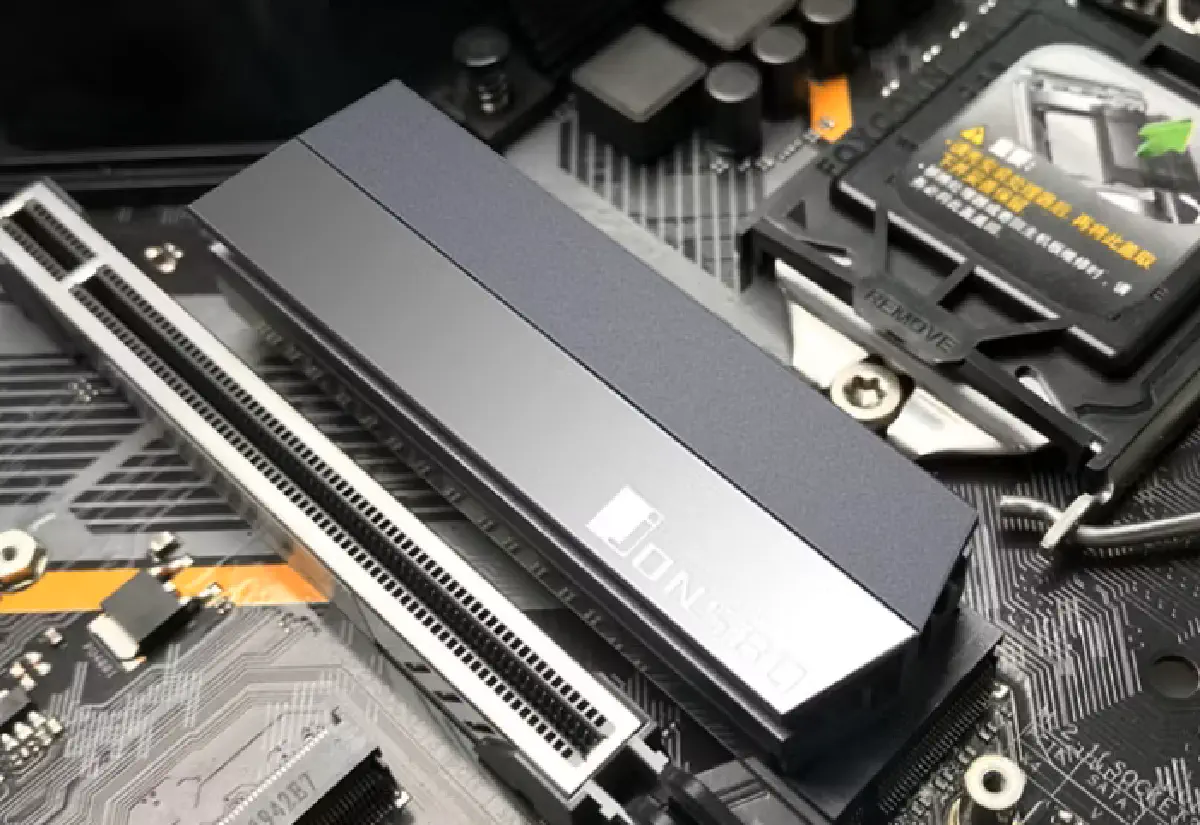 文章 實測 M.2 SSD 散熱片效果，喬思伯散熱片讓溫度怒降近30度！ 的特色圖片